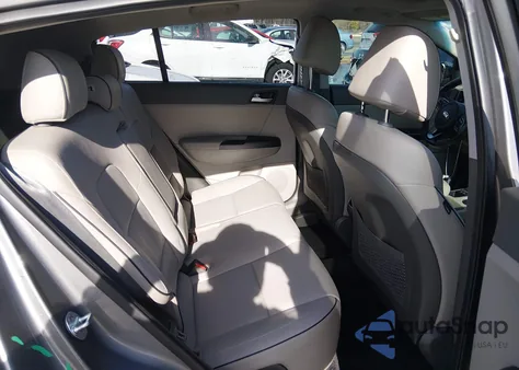 2017 Kia Sportage Ex z USA, uszkodzony, nr VIN KNDPN3AC7H7215081